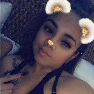 Meet your Posher, Janette